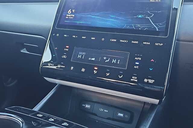 Hyundai TUCSON 1.6 TGDi Hybrid 230 SE Connect 5dr 2WD Auto