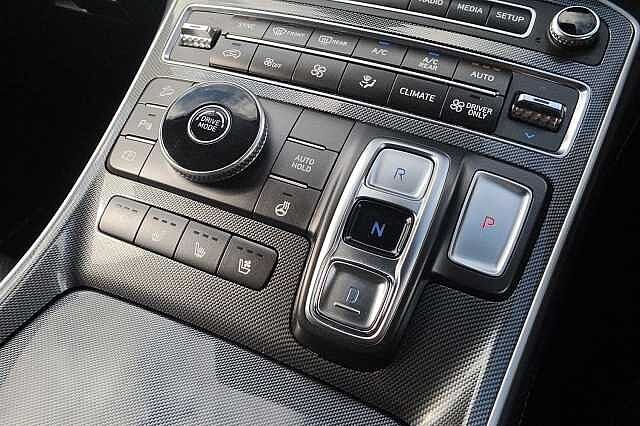 Hyundai SANTA FE 1.6 TGDi Hybrid Ultimate 5dr Auto