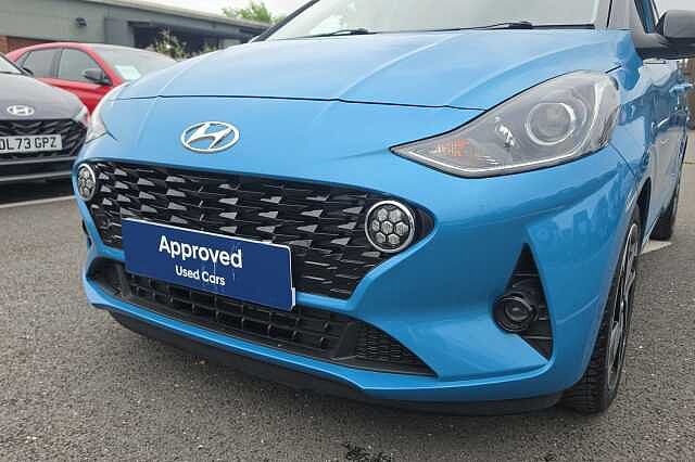 Hyundai i10 1.0 MPi Premium 5dr