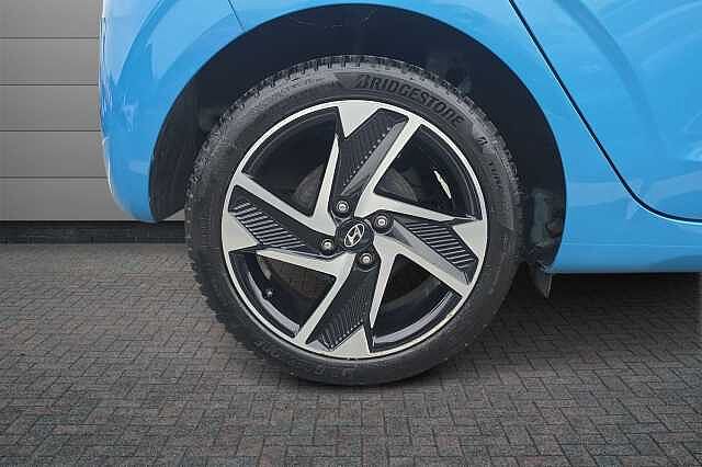 Hyundai i10 1.0 MPi Premium 5dr
