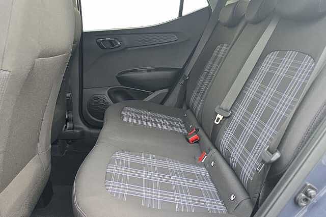 Hyundai i10 1.2 MPi Premium 5dr Auto