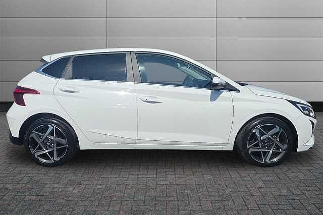 Hyundai i20 1.0T GDi 90 Tech Line 5dr DCT